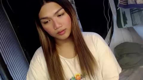 Sweet   online show from December 14, 1:59 pm