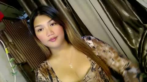 Sweet   online show from February 11, 4:02 pm