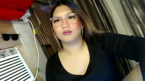 Sweet   online show from March 2, 8:18 pm