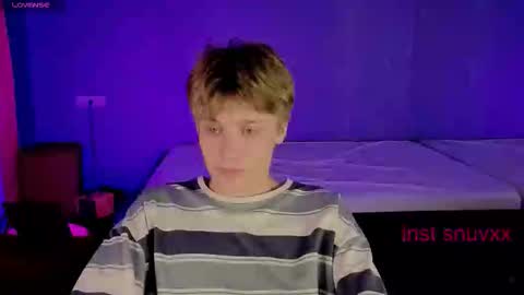 louie_evans online show from October 10, 3:55 pm