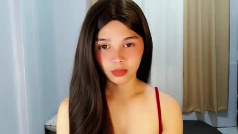 louilalicious online show from January 14, 11:42 pm