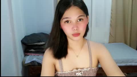 louilalicious online show from May 20, 12:44 pm