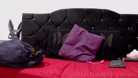 Snapshot of louis_bcasta1 chatting on February 1, 10:59 am OF louis bcasta1 online show from February 1, 10:59 am