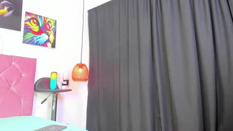 Snapshot of louis_bcasta1 chatting on February 19, 2:12 pm OF louis bcasta1 online show from February 19, 2:12 pm