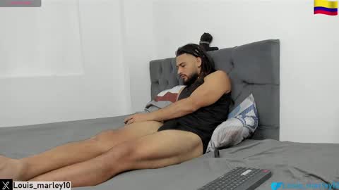 louis_marley_ online show from May 20, 6:03 pm