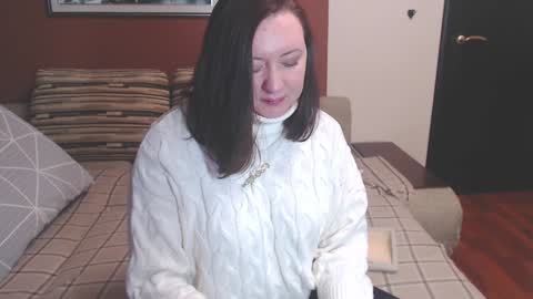 Louise Love online show from December 12, 8:43 pm
