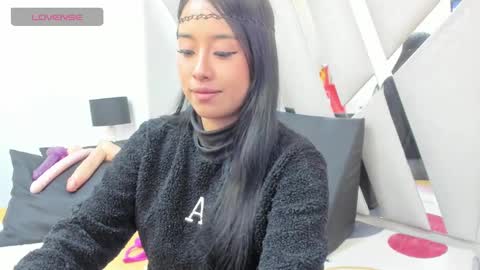 louise_taylorr online show from January 24, 10:53 am