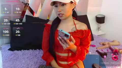 louise_taylorr online show from February 26, 8:44 pm