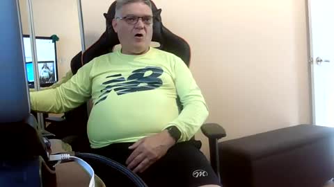 loumtl3 online show from July 20, 12:18 pm
