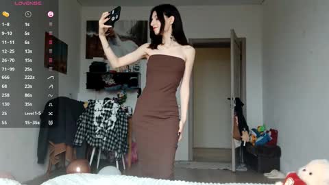 Snapshot of lourdesauerswald chatting on November 28, 7:00 am EVA online show from November 28, 7:00 am