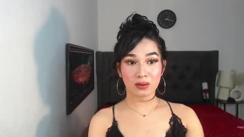 Snapshot of lovabletrans_deia chatting on May 29, 6:06 pm DEIA online show from May 29, 6:06 pm