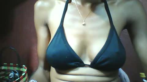 lovaelisa online show from February 4, 2:39 am