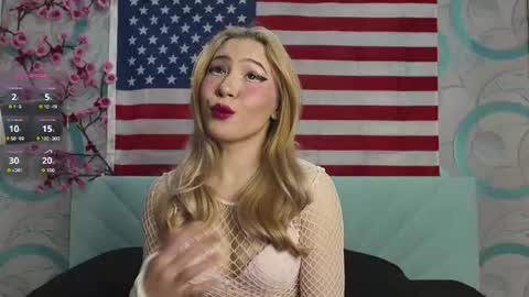 lovamanda online show from June 21, 4:59 am