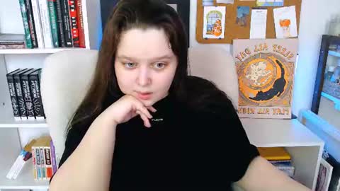 Mia  online show from July 11, 9:12 am