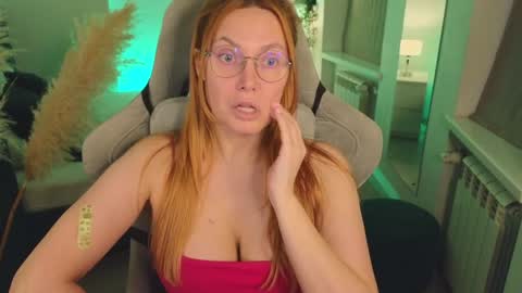 love_call online show from January 15, 9:02 am