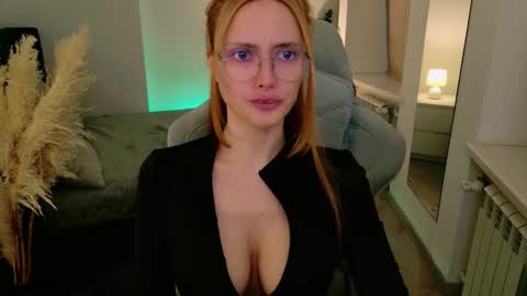 love_call online show from September 19, 5:09 am