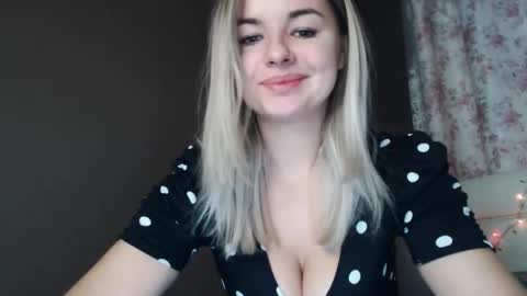 Megane online show from December 17, 7:58 am