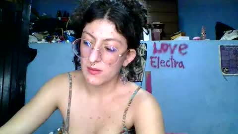 love_electra online show from February 26, 2:43 am
