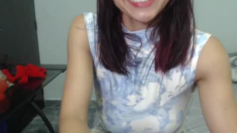 Nina online show from December 24, 4:22 am