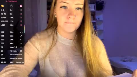 Megan online show from September 30, 4:12 pm