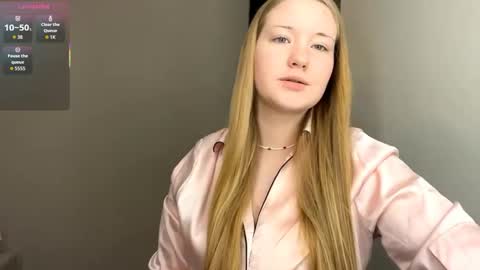 Megan online show from March 30, 5:25 pm