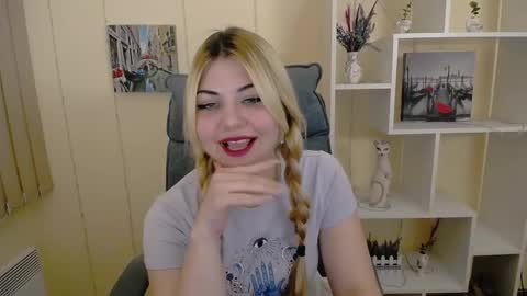 Alexya online show from February 9, 5:11 pm