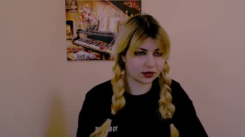 Alexya online show from March 5, 3:51 pm