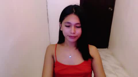 Snapshot of love_jessi chatting on May 25, 8:04 pm love_jessi online show from May 25, 8:04 pm