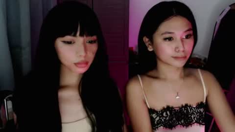 Snapshot of love_jessi chatting on June 22, 4:15 pm love_jessi online show from June 22, 4:15 pm