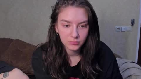 LINA online show from February 25, 9:02 pm