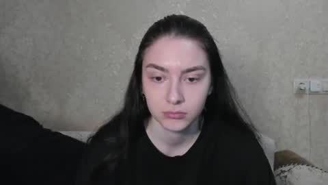 LINA online show from May 17, 6:26 pm