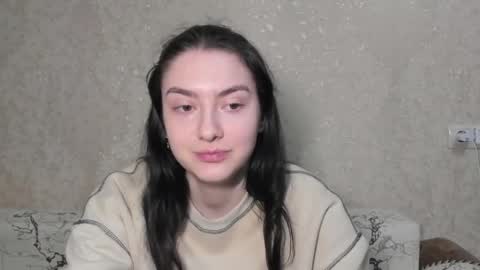 LINA online show from May 31, 4:58 pm