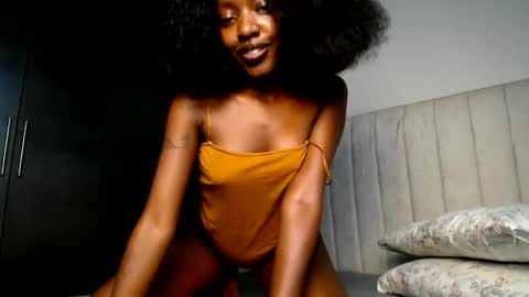 Miah online show from May 15, 11:06 am