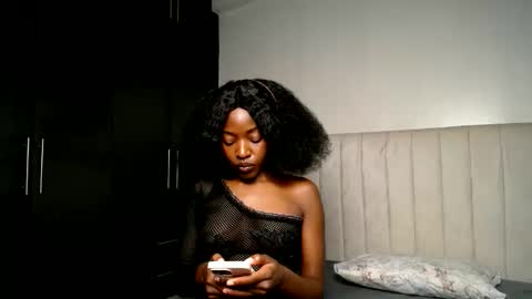Miah online show from May 16, 2:05 pm