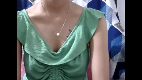 Snapshot of love_riva chatting on February 11, 11:37 am Riva online show from February 11, 11:37 am