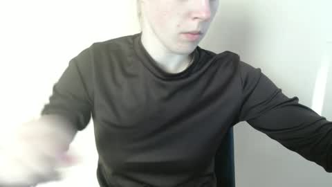 Vivian online show from March 20, 6:07 am