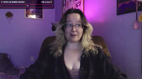 love_you_julia online show from October 31, 5:08 am