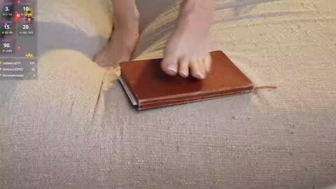 Snapshot of love_you_to123 chatting on October 15, 6:13 am love you to123 online show from October 15, 6:13 am