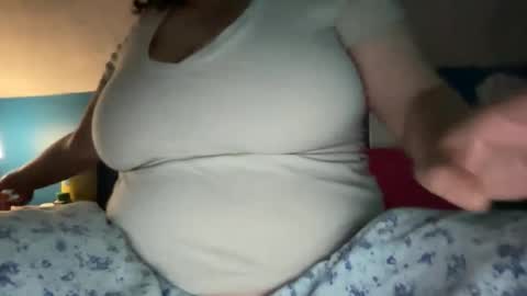 Snapshot of loveablekate chatting on June 8, 1:55 pm Kate online show from June 8, 1:55 pm