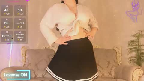 Amaya online show from December 1, 2:22 pm