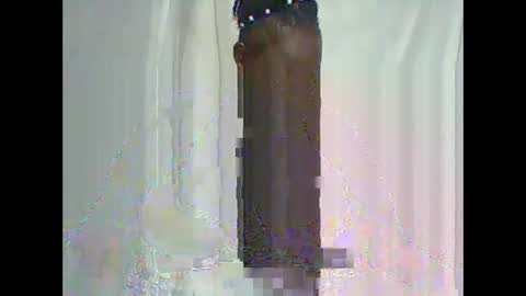 Lynn online show from November 16, 3:28 pm