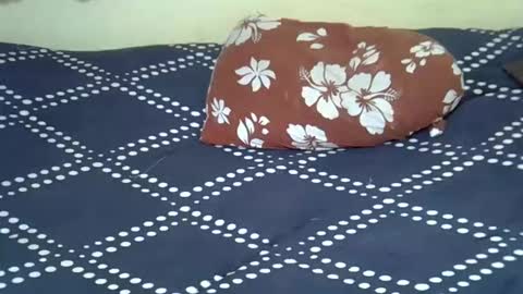 Amo and Ash online show from March 23, 8:24 pm