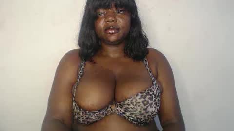 mila online show from October 5, 7:34 pm