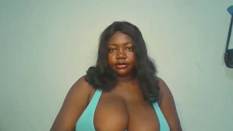 Snapshot of lovecumsluttie chatting on April 3, 10:24 am mila online show from April 3, 10:24 am