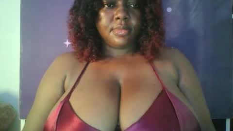 Snapshot of lovecumsluttie chatting on April 23, 9:08 am mila online show from April 23, 9:08 am