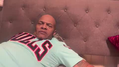 Snapshot of loved19 chatting on January 15, 10:57 pm loved19 online show from January 15, 10:57 pm