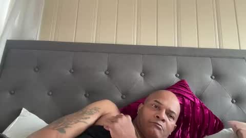 Snapshot of loved19 chatting on February 10, 10:03 pm loved19 online show from February 10, 10:03 pm