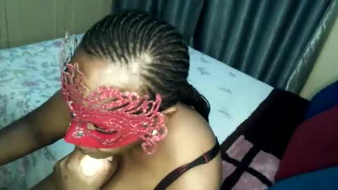 Snapshot of loveedee4 chatting on December 19, 11:12 pm loveedee4 online show from December 19, 11:12 pm