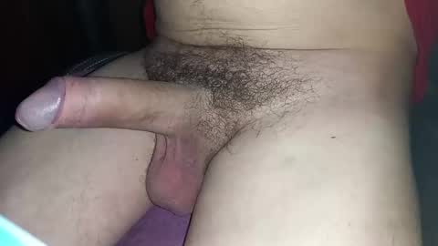 Snapshot of lovefeetpussy357 chatting on May 9, 11:43 pm lovefeetpussy357 online show from May 9, 11:43 pm