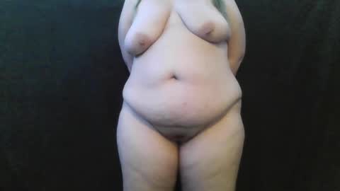 Bigtitsgirl113 online show from February 20, 8:50 am